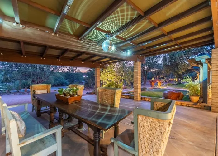 4br Retreat With Grotto Style Pool And Hot Tub Sedona